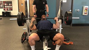 Chris Bumstead on Instagram: "I don’t often go this heavy on bench press, but when I’m feelin a lil spicy and throw on some extra weight, I like to turn it into a drop set to get dat volume in.🌶 This workout I just warmed up to this one all out drop set and then moved on to the next exercise💃🏻 Shoutout to @mattypaolini for the spot and @jed_north for the swag🙏🏼"