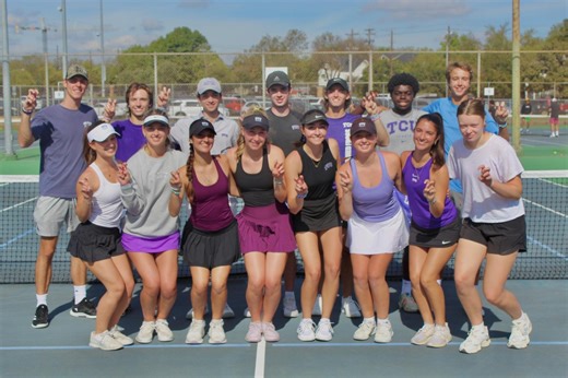 TCU Club Tennis fosters friendship and community | TCU 360