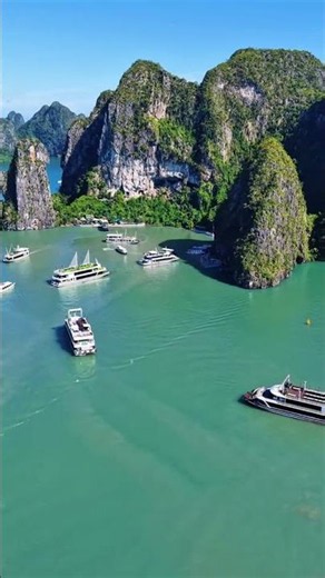 Top 4 Must-Visit Places in Vietnam – From Postcards to Reality! 🇻🇳