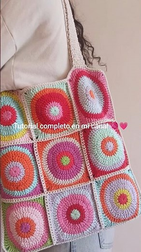 Bolso tejido a crochet. Tutorial completo en mi canal, paso a paso 🧶💗 #crochettutorial #crochetbag