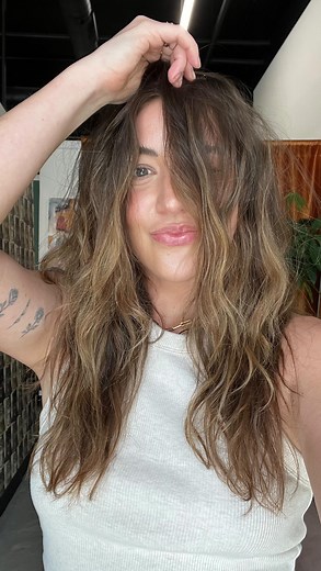 What to expect when you book a perm ? 1: It’s a a long appointment. 2-3 hours on average. Dress comfy and bring a book or snack. 2: You can’t wash for 48 hours , plan accordingly. The first few days you’re gonna have some epic bed head, and your hair will smell a bit like perm. 3: That’s it! Wash and wear for natural looking wave and texture , or style however you’d like. | I V Y