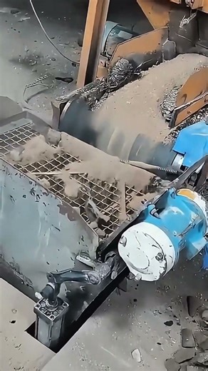 This sand sieving machine process is very useful for separating stones and trash in the sand