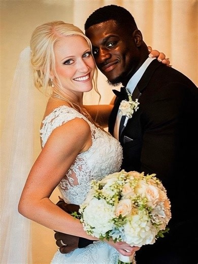 Unbelievable twist! 😳💔 Our wedding photographer accidentally sent me the wrong photos from our big day. 📸 At first, I thought it was just a simple mistake, until I saw what was really captured. 😱🥀 That’s when I knew I had no choice but to file for divorce. 👀👉👉 Scroll down to the top comment to see how it all unfolded! ⬇️⬇️⬇️ | Beauty of the World