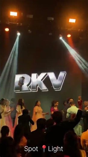 Rahul Vaidya performing live