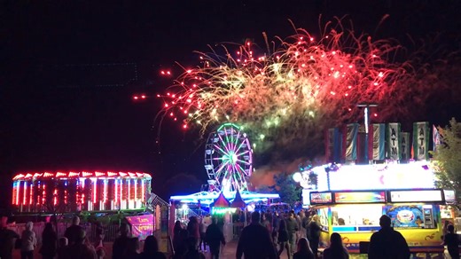 4.7K views · 33 reactions | It's Firework night at the Shorewood Crossroads Festival! Visit us today, August 2 for amazing rides, great food, and fireworks after dark! Located in Shorewood at 25450 W. Seil Rd., Shorewood, IL | Windy City Amusements, Inc. | Facebook