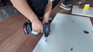 Modern Reception Desk with Counter, Salon Reception Desk with Lockable Drawer & Door Cabinet & Light Strip Receptionist for Office Boutique Lobby Shop