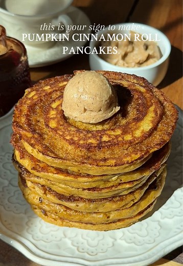 Pumpkin Cinnamon Roll Pancakes Recipe