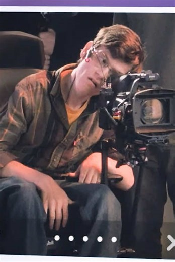 Navigating Disability and Relationships Online