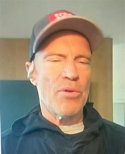 Mark Messier, Edmonton Oilers and NY Rangers. 6 Stanley Cups. Fed Gretzky for most of his assists. One of the greatest hockey players ever talks mental toughness. 1 minute. It wins. https://basicssports.com/winning-outcomes/ | Basics Sports