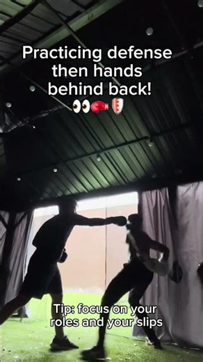 defense drills with Hands behind back!👀 #boxing #boxingtraining #boxingworkout #combatsport #fyp