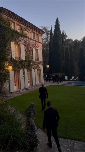 Clarity creates confidence. Find your why — and everything else will fall into place | Top Form