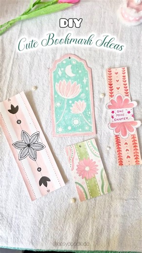 Easy DIY Bookmark Ideas 🌸 #diy #bookmark #cuteart #artandcraft #aestheticart #shorts #viralshorts