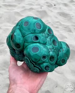 Aliens must have left this behind on their last trip 👽 | UNILAD Tech