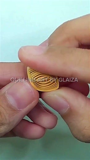 Swirl it. Rock it. Own it. 💃 #quillingideas #QuillingArt #CreativeCrafts #PaperCrafts