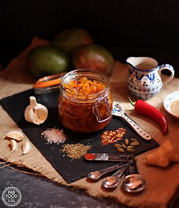 Easy Spicy Mango Chutney