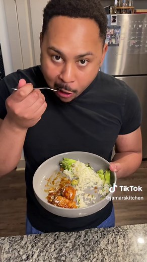 My brand new suvie 3.0 review. Suvie is your new favorite kitchen gadget. The new Suvie 3.0 allows you to schedule all of your meals in advance & it can be done with bluetooth. It allows you to bake, roast, broil, sous vide, slow & so much more! This is definitely one of the best kitchen gadgets of 2023. #Review #mealservice #mealreview #smartkitchen #kitchengadgets #2023kitchengoals #kitchengoals #worthit #suvie #newappliance