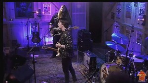 Happy to share another live video with you guys. Here’s the Beatles “Hey Bulldog” live from Daryl’s House! You can watch the full video on YouTube. https://m.youtube.com/watch?feature=youtu.be&v=5K5aq3DwsHE | Quinn Sullivan