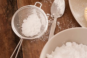 What's the difference between confectioners' sugar and table sugar?
