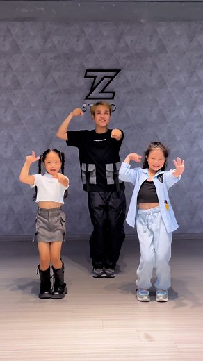 Quẻ Bói Remix: Nhảy TikTok Đầy Sáng Tạo