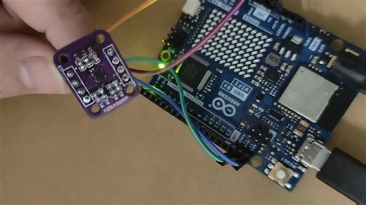 基于LIS2DW12的三轴加速度计模块