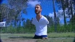 130K views · 2.2K reactions | Nick Vujicic - No arms no legs no worries - look at yourself after watching this! | International Christian Concern | Facebook