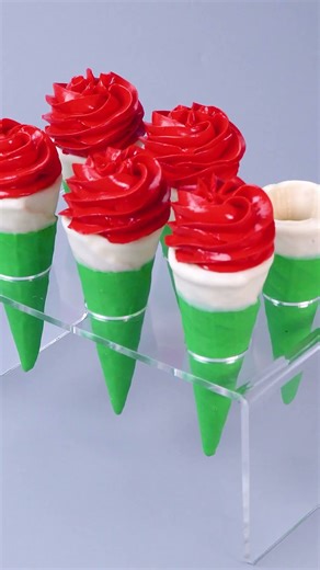 How watermelon ice cream cake is made