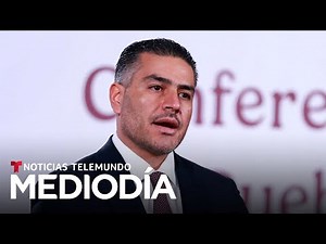 Usan la imagen del secretario de Seguridad de México en toallas, tazas y más | Noticias Telemundo