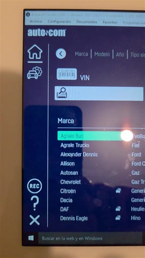 Máquina de Diagnóstico Multimarca para Vehículos