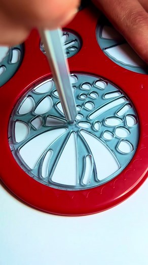 "Colorful Spirograph Spectacle: Fast-Paced Creations with pen's Commen... | spirograph