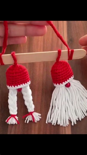 Christmas Gnome Wall Hanging Pattern Crochet PDF Home Decor Scandinavian Style