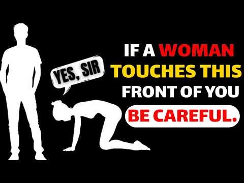If a woman touches this in front of you, she really likes you - Female Psychology