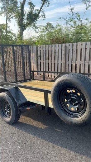 Single axle utility trailers back in stock now! #utilitytrailer #trailer #trailersforsale #forsale