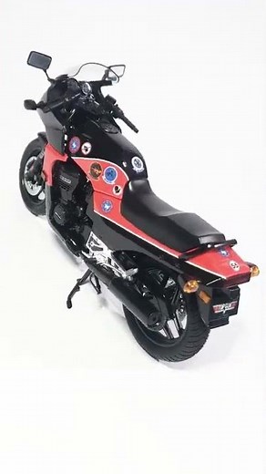 The Iconic Top Gun Bike - 1986 Kawasaki Ninja GPZ900R