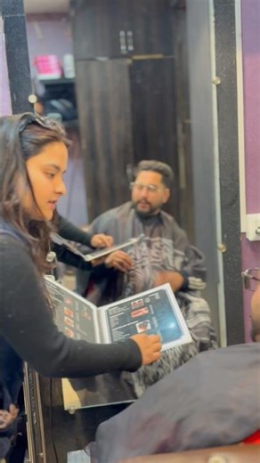 Padhne ni aaya hun Cuting karane aaya hun #co #comedy