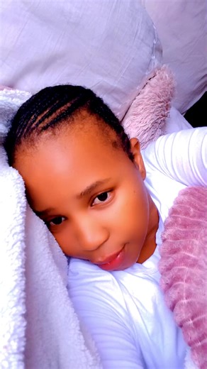 Likho (@likho.lee)’s videos with Inzondo - Izingane Zoma
