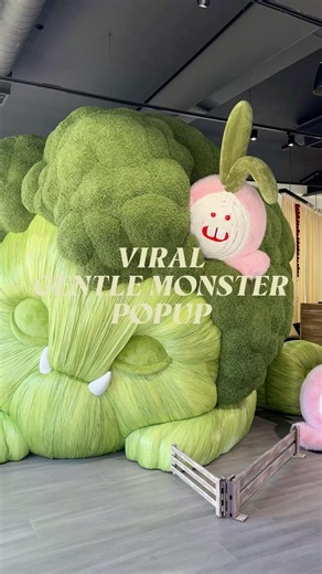 Viral Gentle Monster Popup