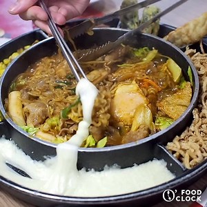 Food O Clock on Reels