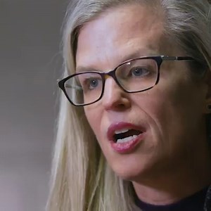 The #StanleyCup made its way to the Buffalo Bisons girls program and gave them an experience they will never forget. #DayWithTheCup presented by Discover | NBC Sports EDGE Betting