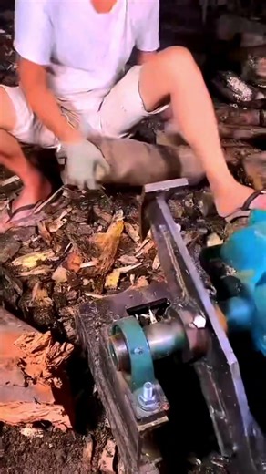 Log Splitter #woodworking #logsplitter