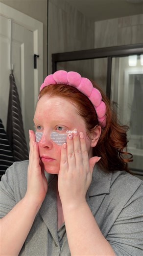 GRWM for my 7-4 corporate job 🫶🏻 I love doing a no mascara day 🤩🫢 @Saie @rhode skin @Tower 28 Beauty @Hourglass Cosmetics @byoma @Prequelskin #grwmroutine #grwmmakeup #morningroutine #grwmskincare #morningvlog