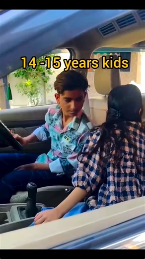 Saffi Khan on Instagram: "25 saala zindagi barbaad 😩😩😭😭😭#post #new #instagram #reelinstagram❤️ #views #funny #reelviews"