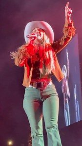 Right beside Lainey Wilson! Amazing concert! So much fun! #laineywilson #beautiful #loveit | Livingthegoodlife24
