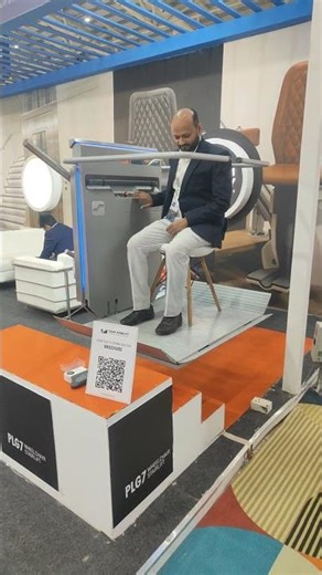 Stair curved lift | Available on IndiaMART