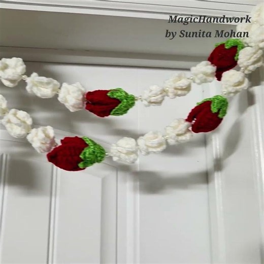 #crochet #flowertoran #handmade #flowers #rose #patterns #woolen #viralvideo #viralshorts
