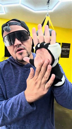 10 Second boxing wraps 🥊 Fully Washable #boxing