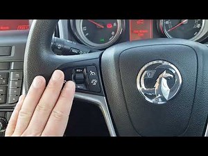 Vauxhall Astra 2013 estate review