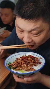 The duck owner has such a cunning trick up his sleeve; he always sneaks a bite. #mukbang
