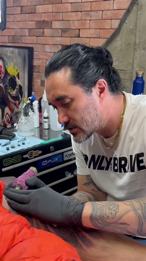 A continuation of an existing tattoo!