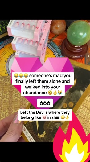 Left the Devils where they belong like 🐷 in shiiii 🤣👌 #tarot #fyp