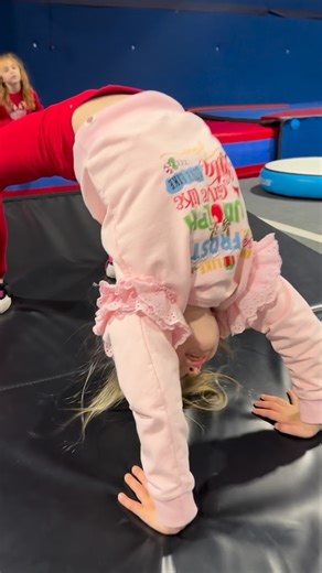 Coach Sam | Sweet Annie has the cutest Christmas shirt! And she can do her back bend kick over!!! Congratulations and Merry Christmas!🎄🎁 #tumbling... | Instagram